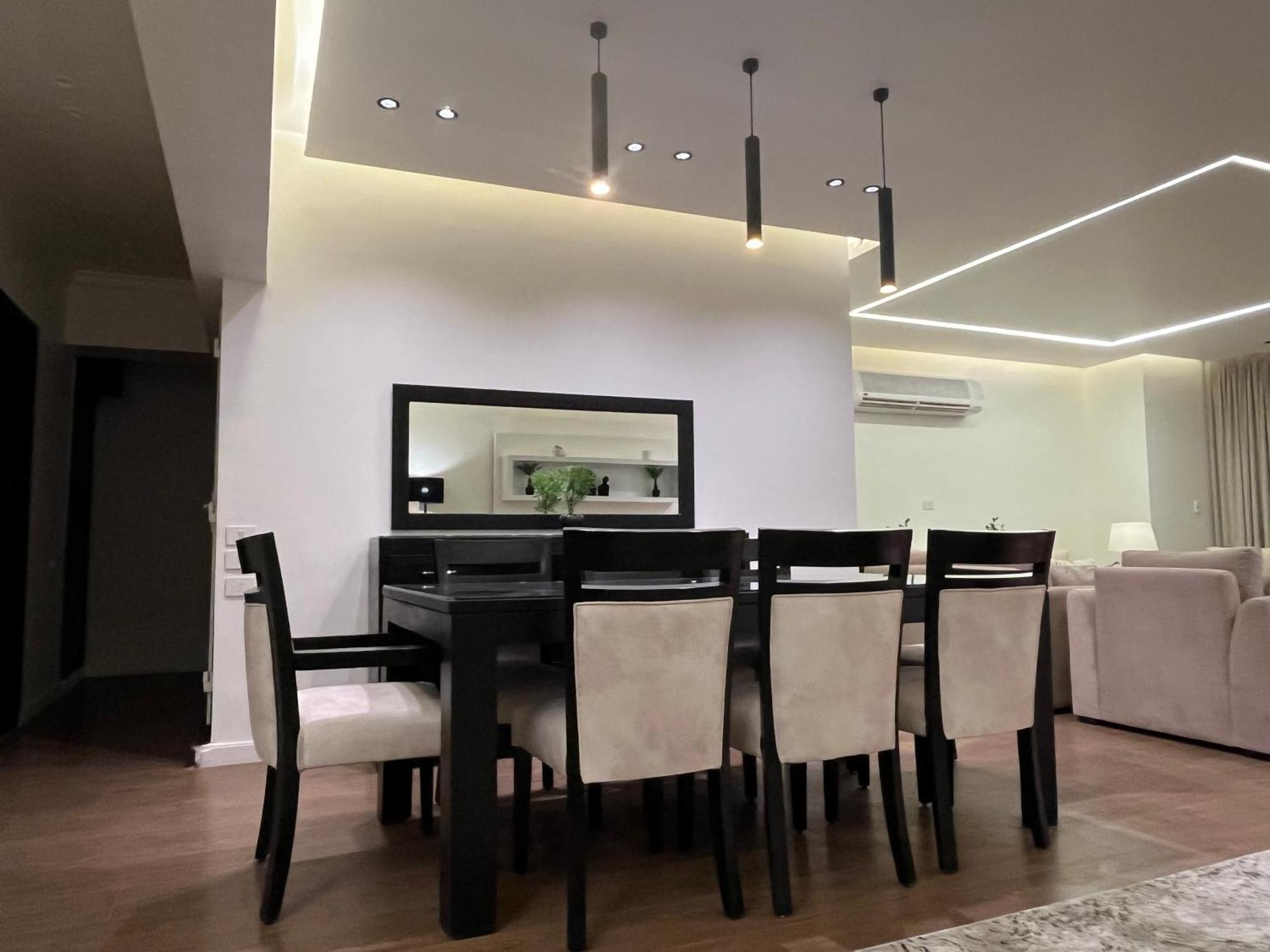 Luxury 3bd In Mohandseen *