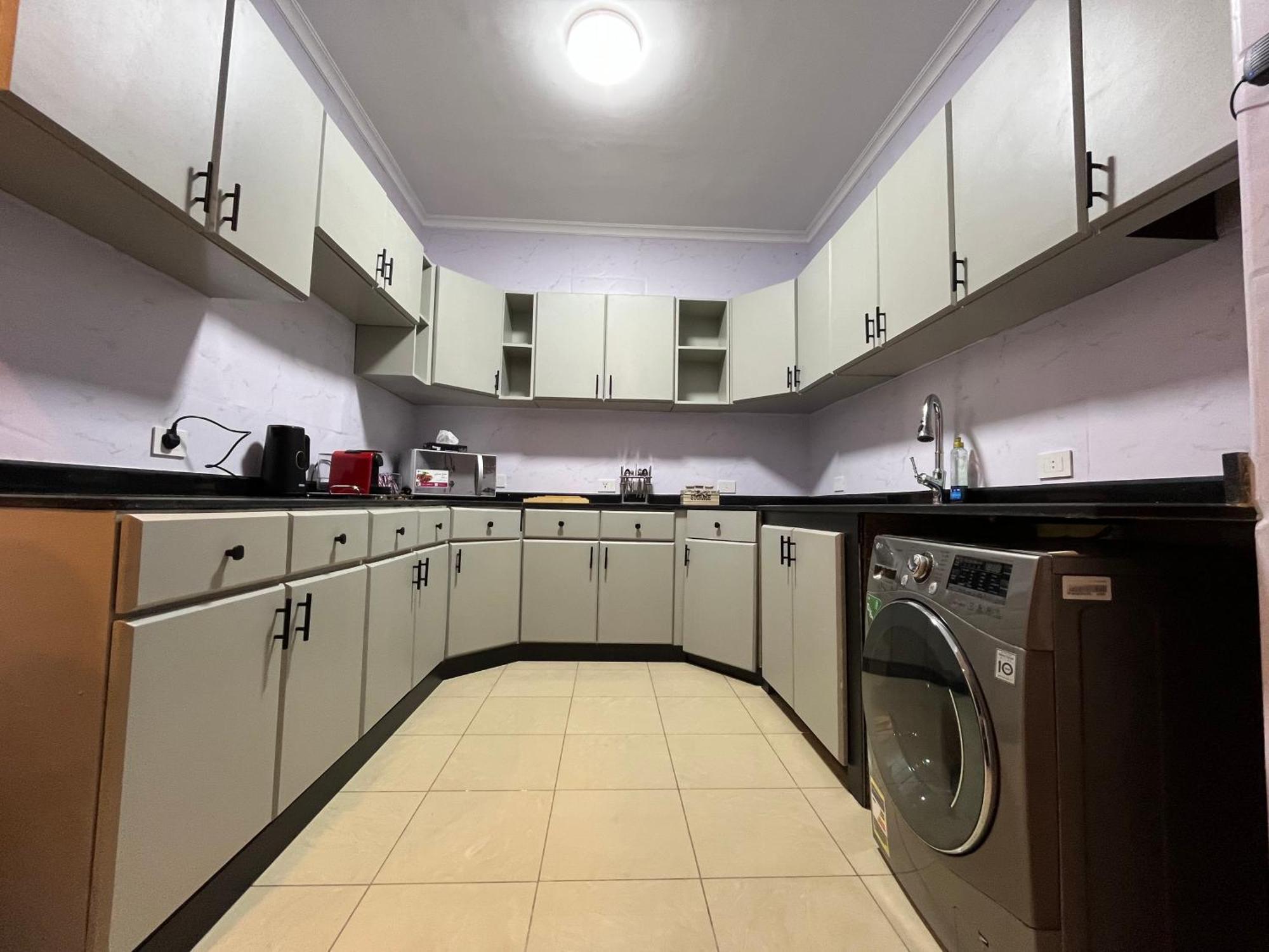 Luxury 3bd In Mohandseen Cairo