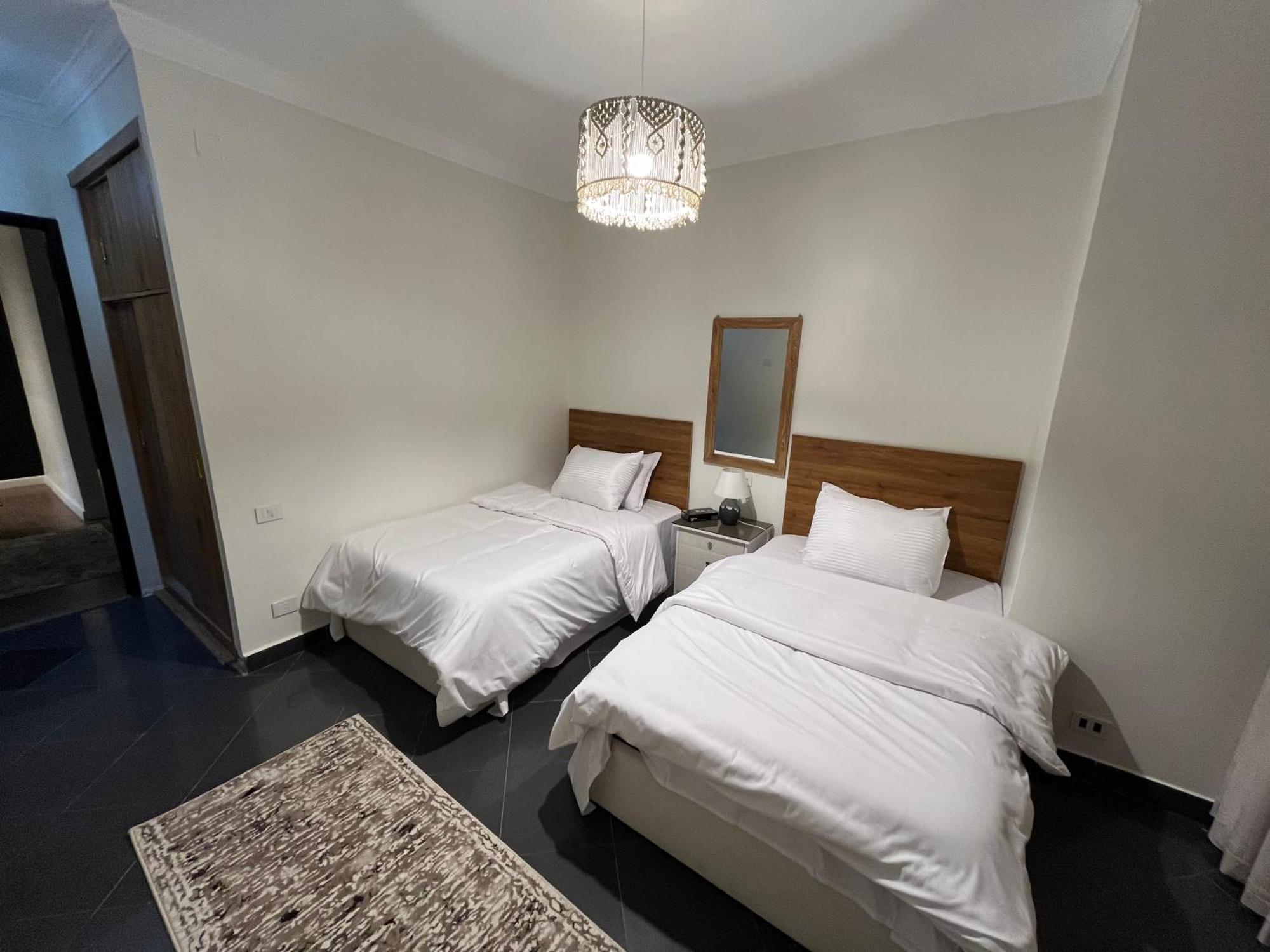 Apartment Luxury 3bd In Mohandseen *